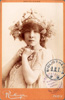 Sarah Bernhardt dans La princesse lointaine d'Edmond Rostand, Thtre Sarah Bernhardt, 1895 - Diadme de Ren Lalique, par Reutlinger