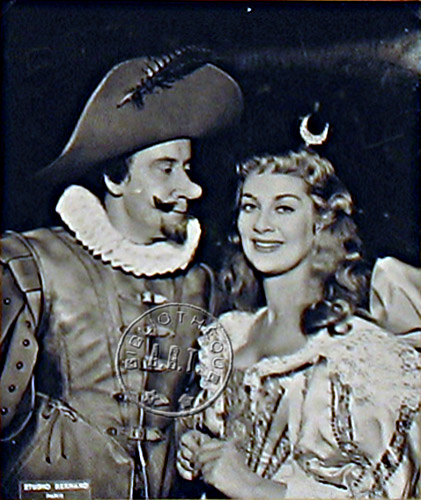 Pierre Dux