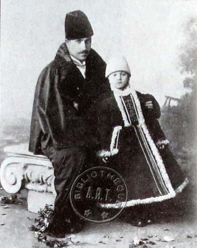 Lucien et Sacha Guitry