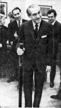 Jean Annouilh en photo : Roger Lauran, Jean Anouilh et François Périer